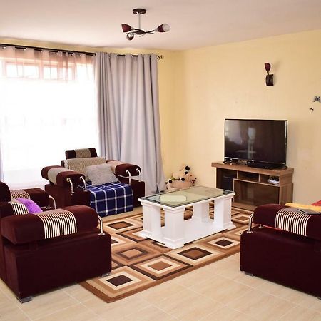 Joy Comfort Homestay Найроби Екстериор снимка