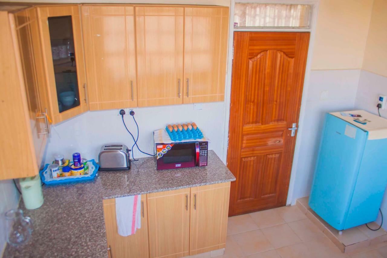 Joy Comfort Homestay Найроби Екстериор снимка